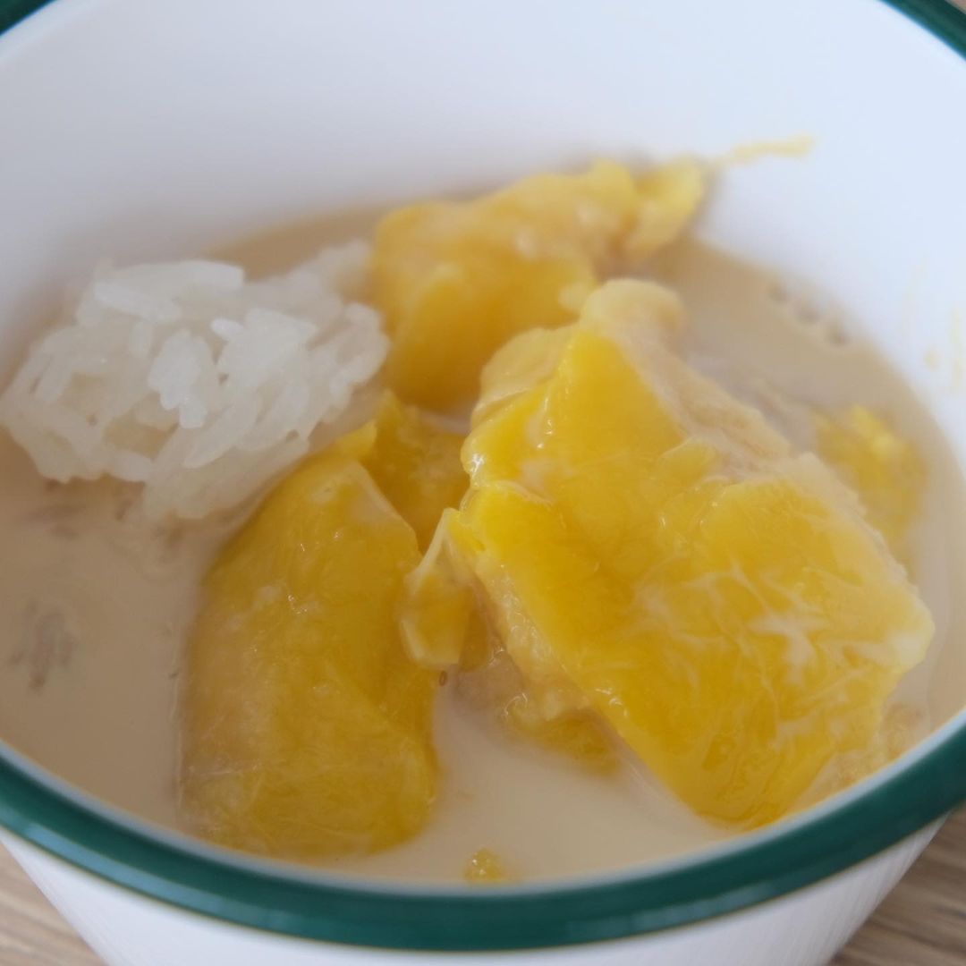 Thai Sweet Sticky Rice With Mango